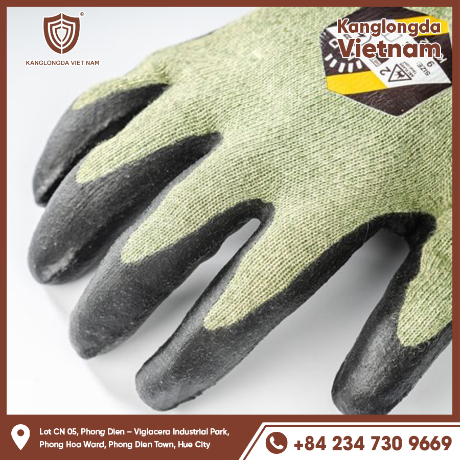 The gloves show stretchy and breathable fabric.
