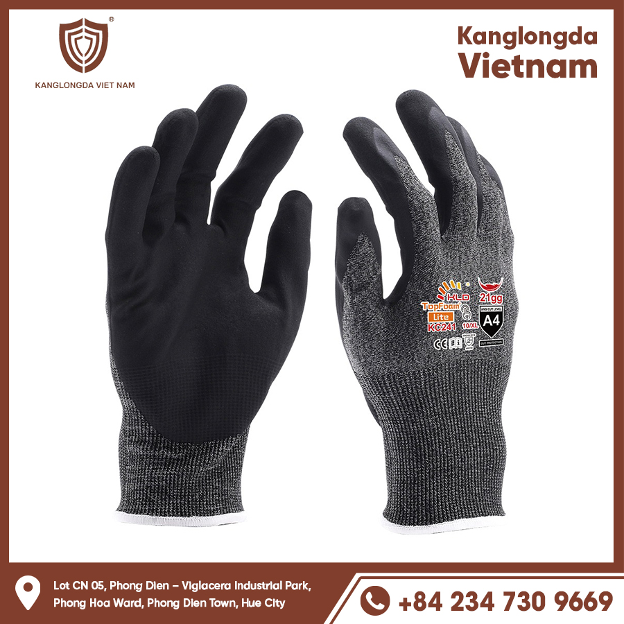 Gloves can be designed for comprehensive protection and breathability.