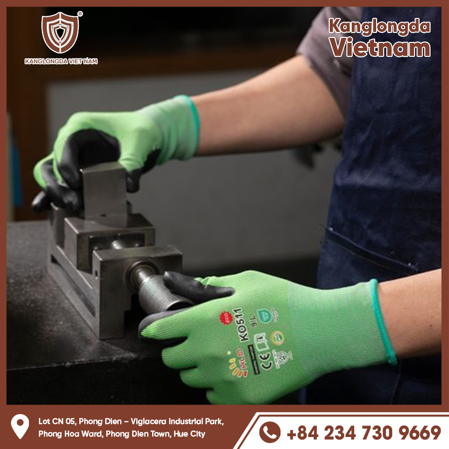 Durable and flexible gloves protect hands when using strong presses.