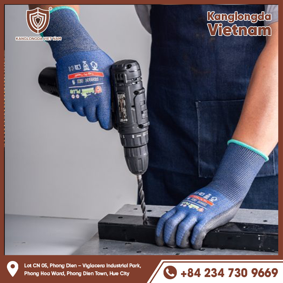 Anti-slip gloves, protection when using screwdriver.