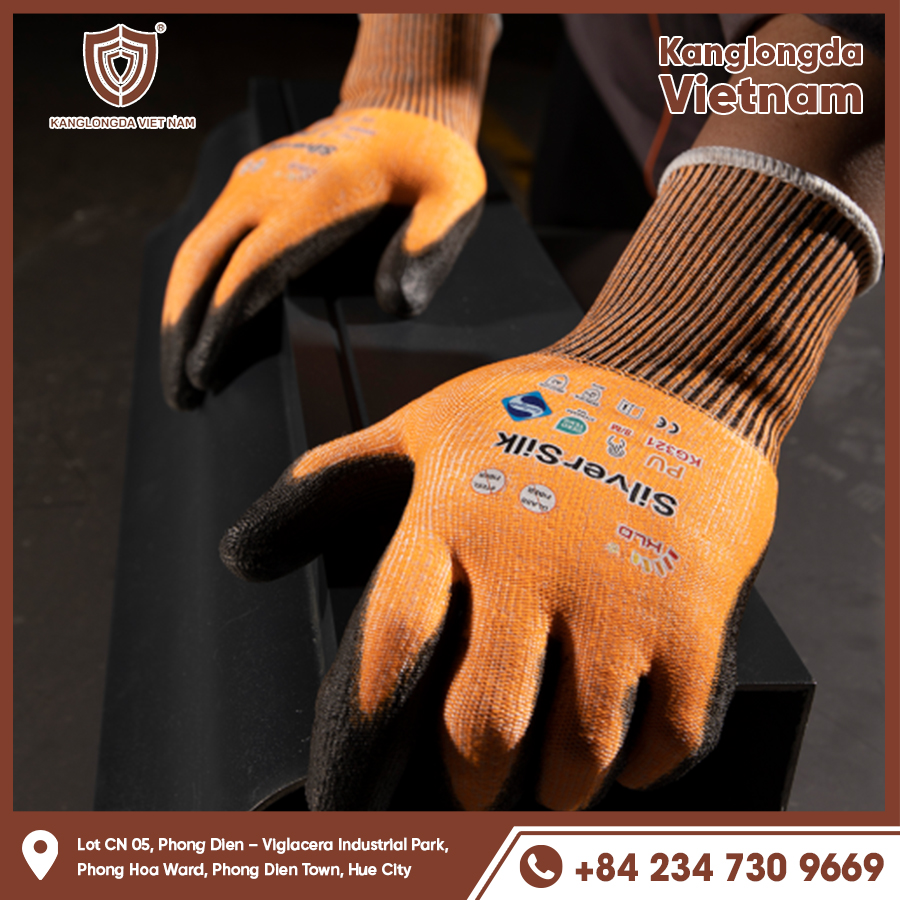 Heavy duty gloves, increase grip when lifting heavy iron bars.