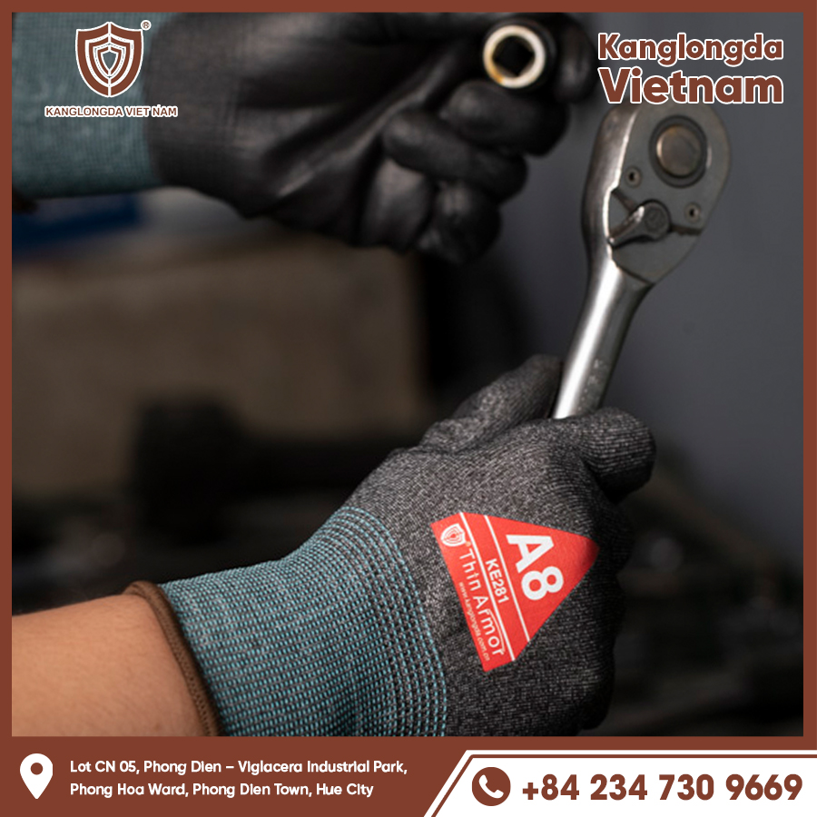 Flexible gloves support precise and safe multi-purpose screw holding.