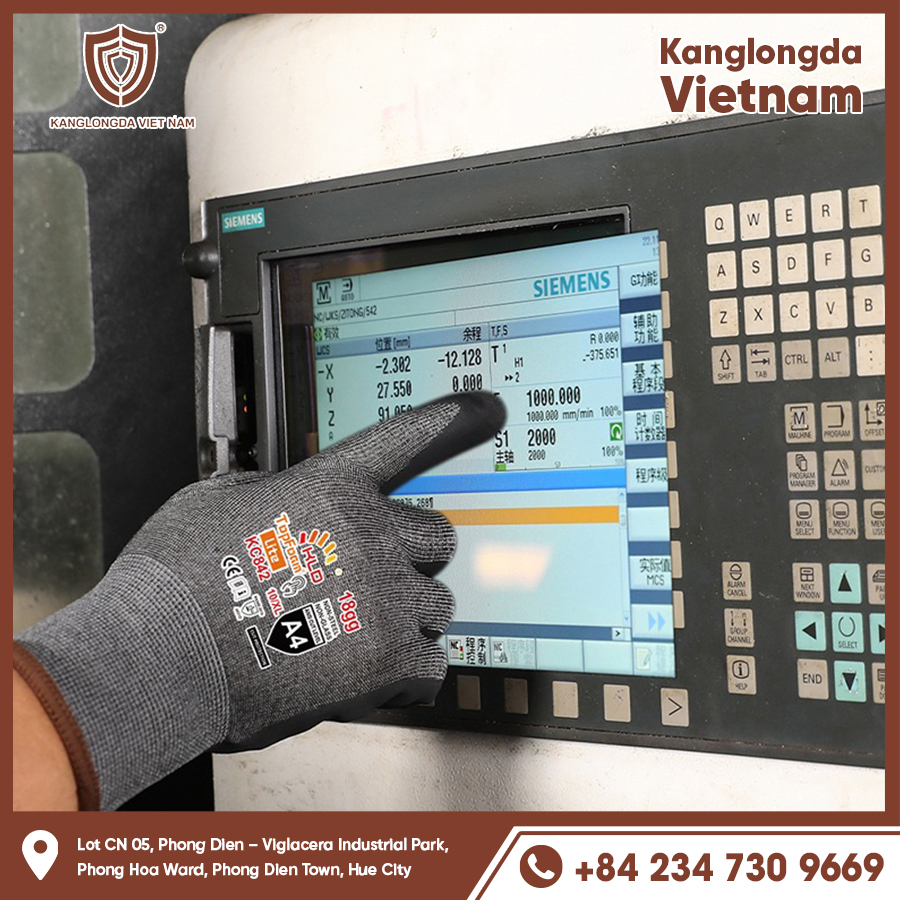 Thin, stretchy gloves for easy, precise control.