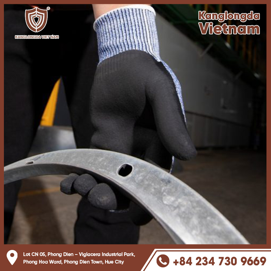 Heavy duty gloves protect hands and increase grip when holding heavy iron bars.