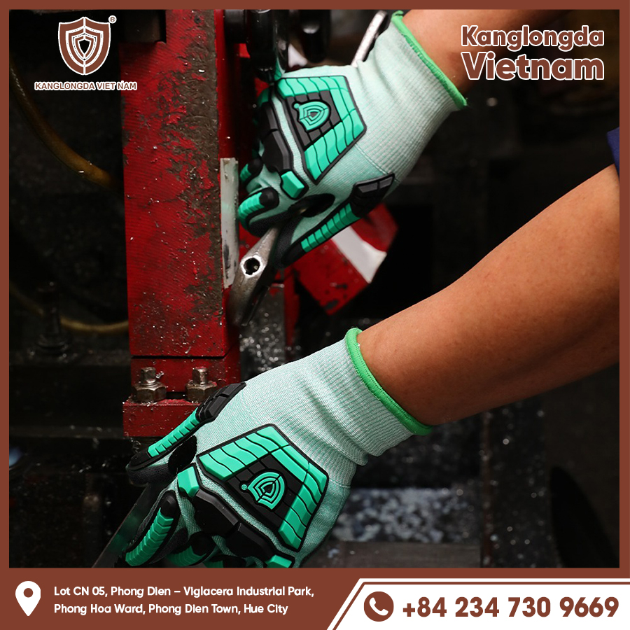 Non-slip gloves, hug the hand to help use wrenches easily.