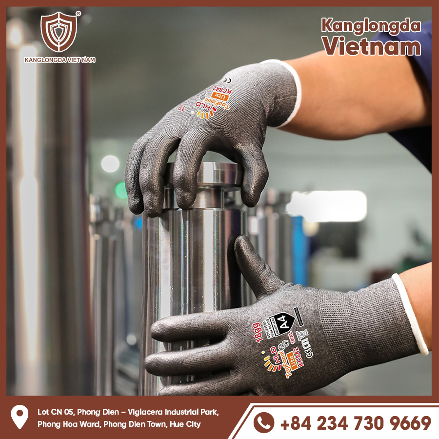 Cut-resistant, anti-slip gloves protect against sharp objects.
